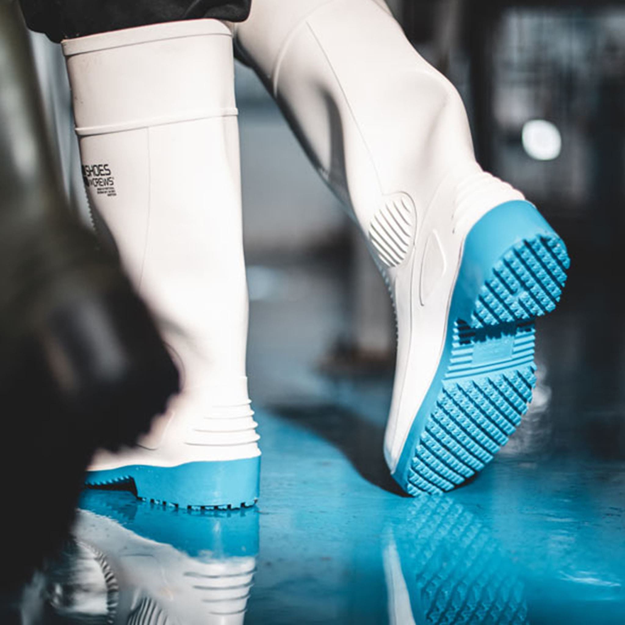 Spillguard Shoes