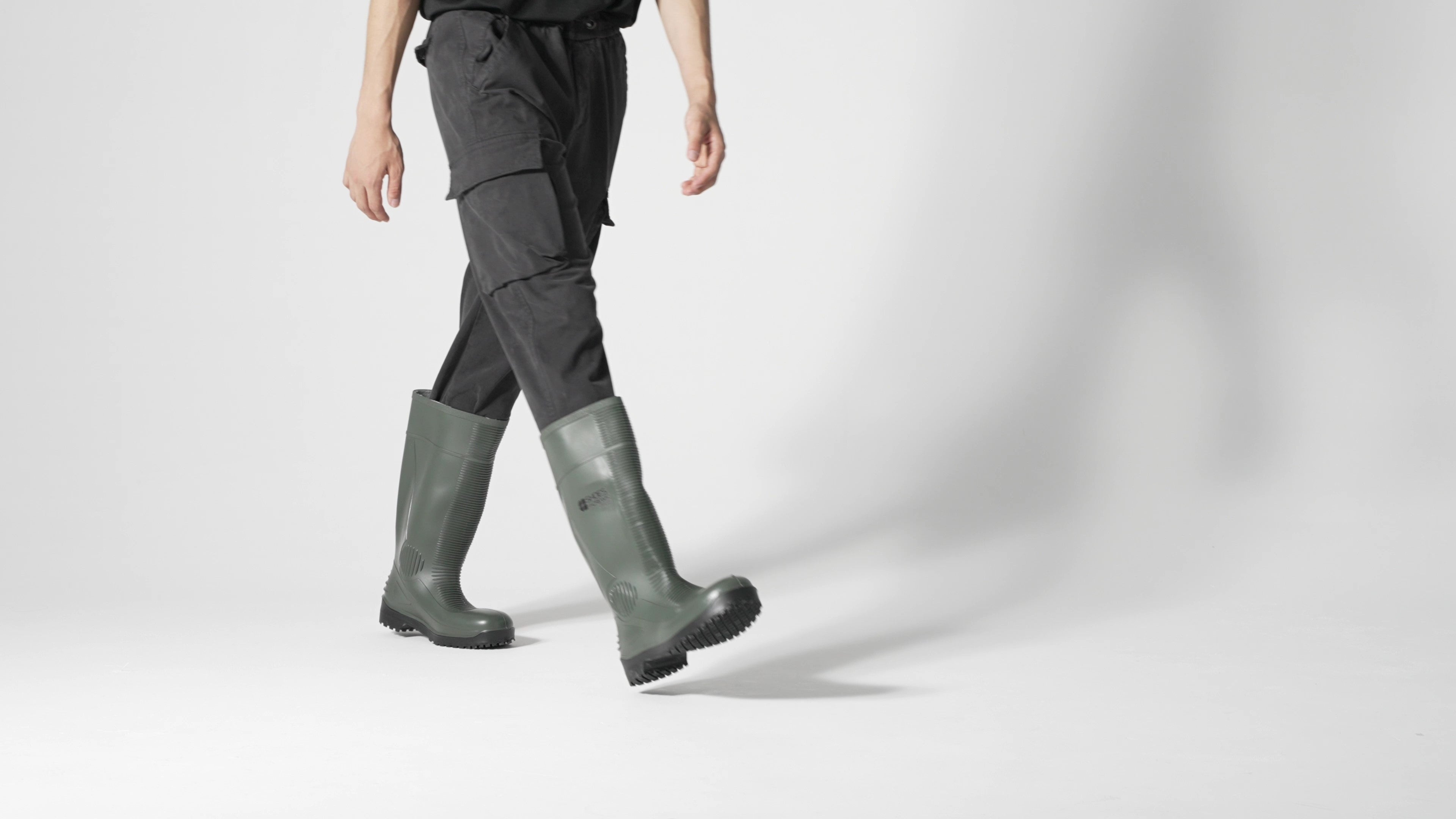 The Guardian Green from Shoes For Crews waterproof wellington boots offers superior slip resistance on a variety of flooring surfaces, product video.